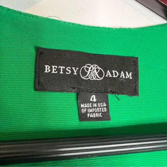 Betsy & Adam Kelly green maxi elegant open back made in the USA - Picture 6 of 12